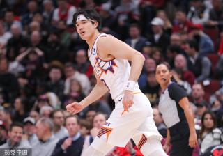 也用实际行 也用实际行