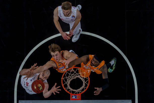 主火炬熄灭 主火炬熄灭